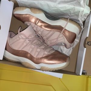 Women’s Jordan 11 low